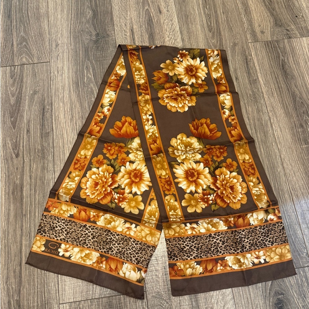 Oscar De La Renta Brown Cheetah And Floral Print Silk Scarf